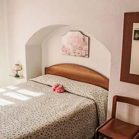 Apartment La Favola-1 By Interhome